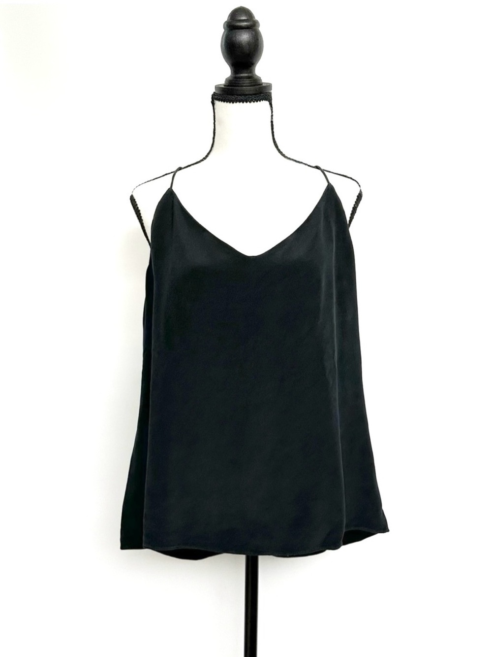 ⭐️💲Drop SILK• J.Crew Cami Black